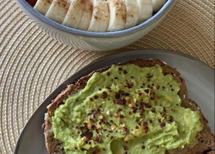 Don Carlo 招待所 4*